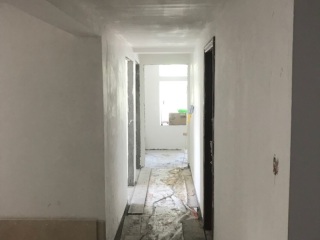 地砖铺贴及地面找平施作