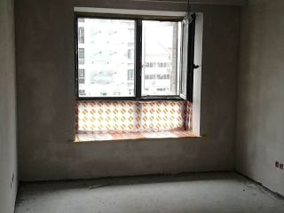 墙、顶面腻子批嵌