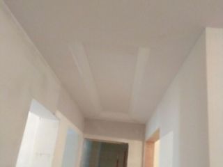 墙、顶面腻子批嵌