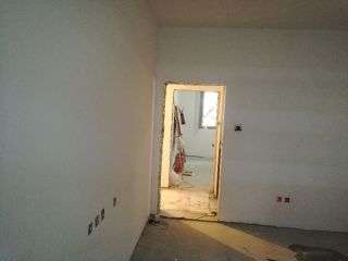 墙、顶面腻子批嵌