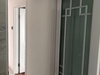 成品门及墙纸铺贴