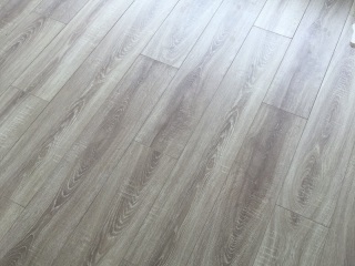 木地板铺设