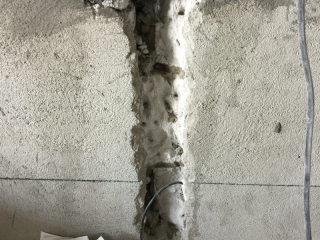 水、电管开槽施作