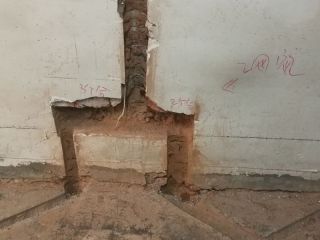 水、电管开槽施作