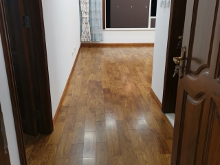 木地板铺设