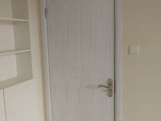 成品门及墙纸铺贴