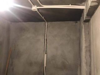 水、电管开槽施作