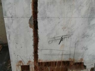 水、电管开槽施作