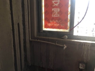 水、电管开槽施工