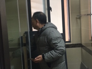 成品门及墙纸铺贴
