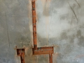 水、电管开槽施作