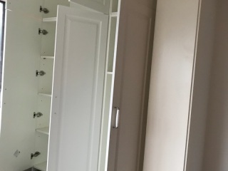 成品门及墙纸铺贴