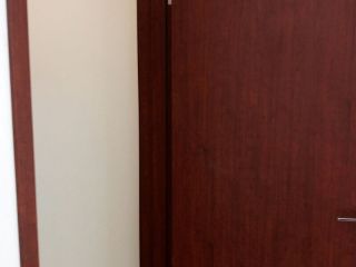 套装门、踢脚线安装