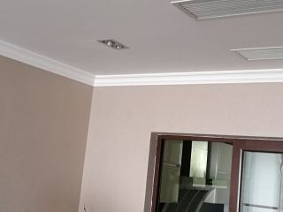 墙、顶面腻子批嵌