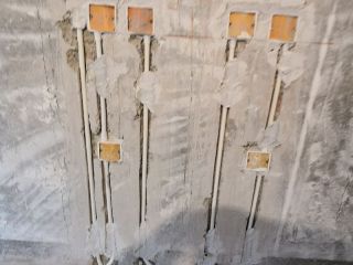 强、弱电路穿线施作