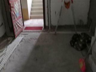 强、弱电路穿线施作