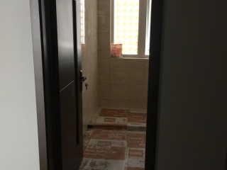 成品门及墙纸铺贴