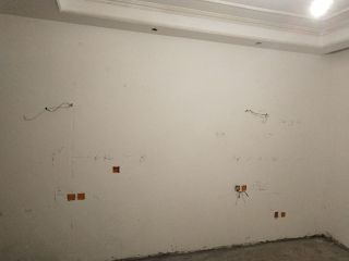 墙、顶面腻子批嵌