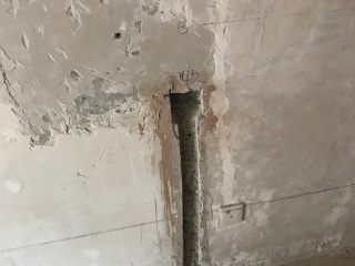 水、电管开槽施作