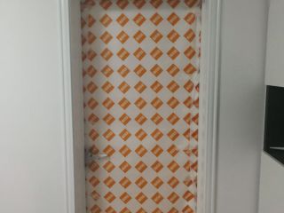成品门及墙纸铺贴