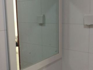 成品门及墙纸铺贴