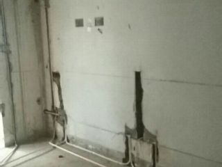 水、电管开槽施工