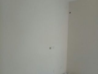 墙、顶面乳胶漆