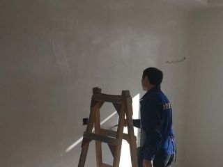地砖铺贴及地面找平施作