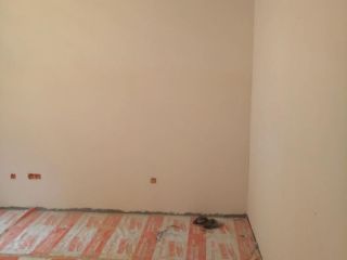 墙、顶面腻子批嵌