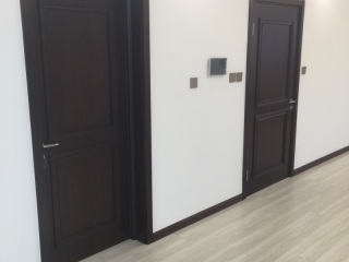成品门及墙纸铺贴