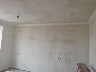 墙、顶面腻子批嵌