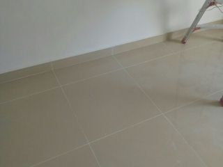 套装门、踢脚线安装