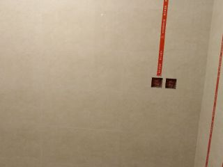 厨房、卫生间墙砖施作