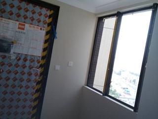 墙、顶面乳胶漆及墙纸铺贴