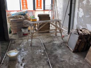 水、电管开槽施作