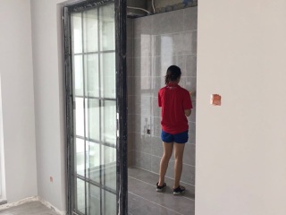 成品门及墙纸铺贴