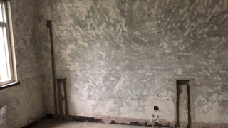 强、弱电路穿线施作