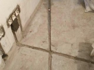 水、电管开槽施作