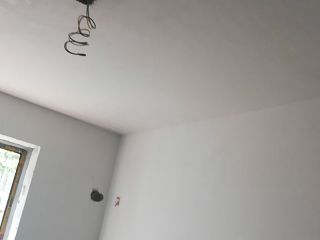 墙、顶面腻子批嵌