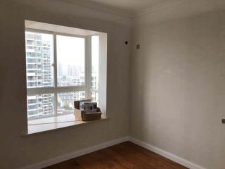 墙、顶面乳胶漆