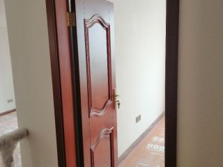 成品门及墙纸铺贴
