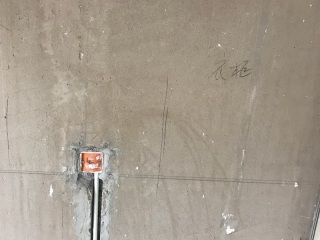 强、弱电路穿线施作