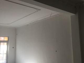 墙、顶面腻子批嵌