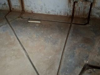 水、电管开槽施作