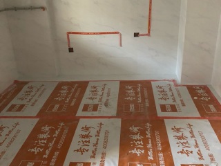 厨房、卫生间墙砖施作