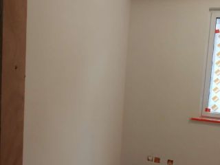 墙、顶面乳胶漆及墙纸铺贴