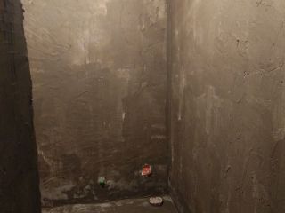 厨房、卫生间墙砖施作