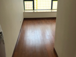 成品门及墙纸铺贴