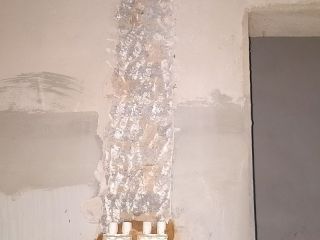 水、电管开槽施作