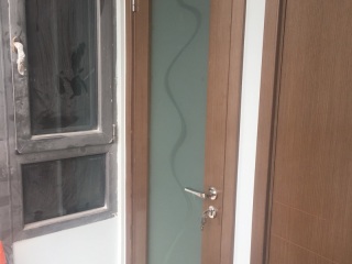 成品门及墙纸铺贴